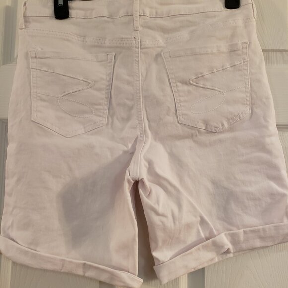 Seven7 white shorts sz 12 - Picture 2 of 4